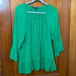 Womens 1X green Zac & Rachel WOMAN top. Green.